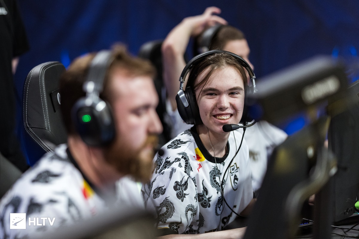 提供了坚实 提供了坚实